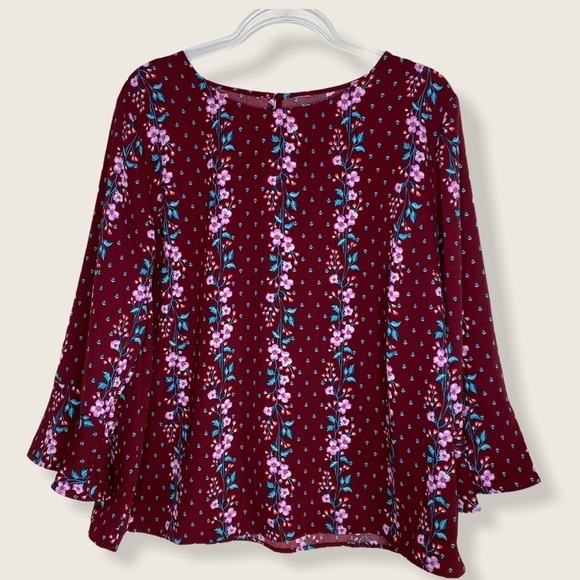 Floral Blouse Flutter Sleeve - Picture 3 of 10